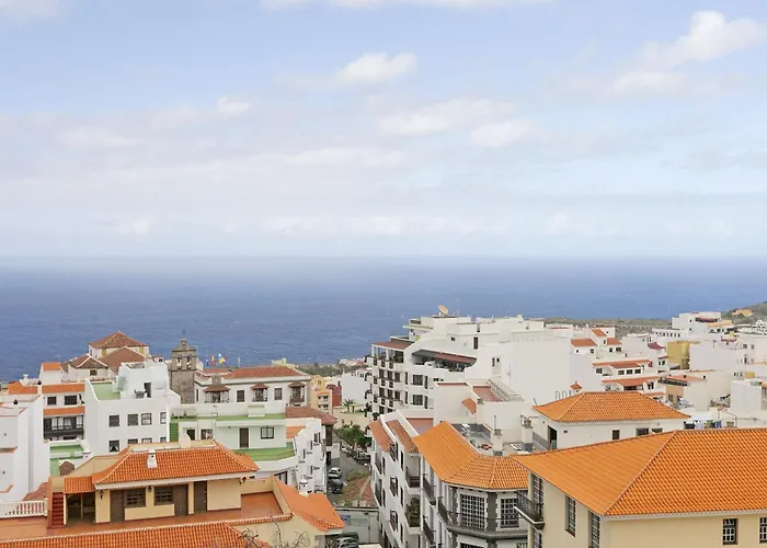 Apartment Rooftop View Escape - 1 Minute To Center And Fast Wi-fi *