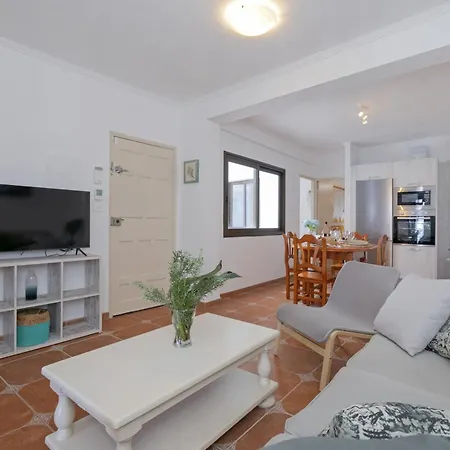 Rooftop View Escape - 1 Minute To Center And Fast Wi-fi Icod De Los Vinos