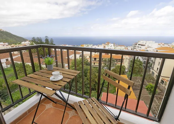 Апартаменты Rooftop View Escape - 1 Minute To Center And Fast Wi-fi Икод-де-лос-Винос